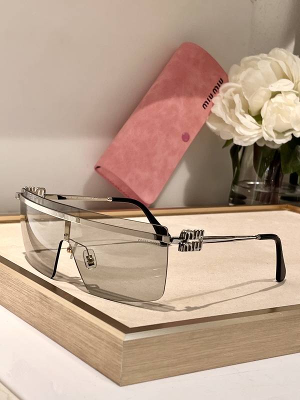 Miu Miu Sunglasses Top Quality MMS00442